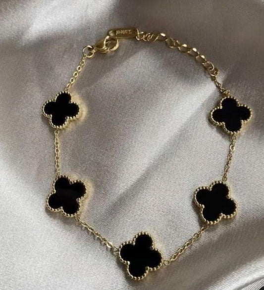 Clover 🍀 And Rae Bracelet